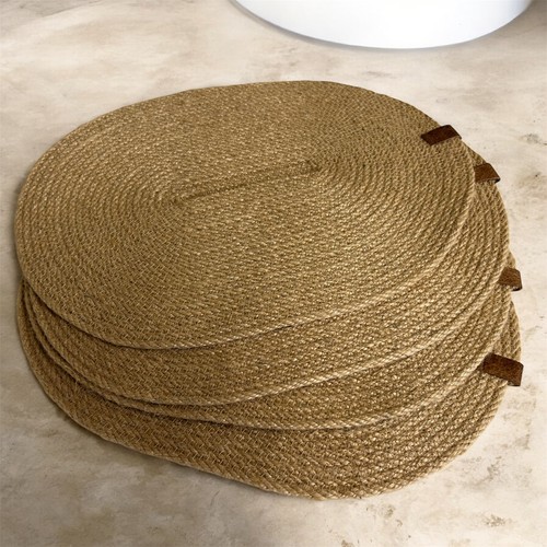 Set oval placemats and - and, 8