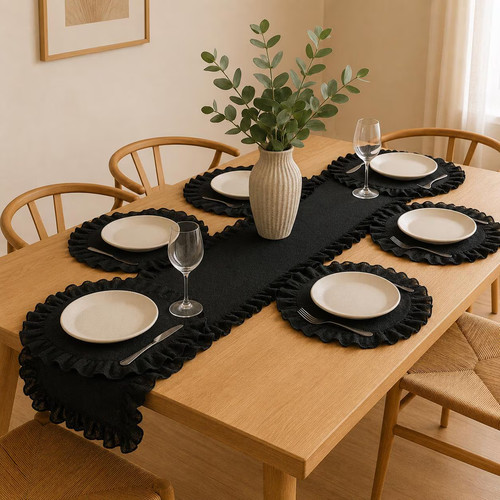 Black ruffle runner and - black, 6